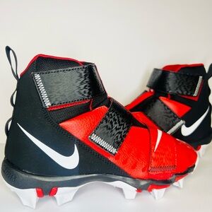 NEW Nike Force Savage Shark 2 SZ: 4.5Y